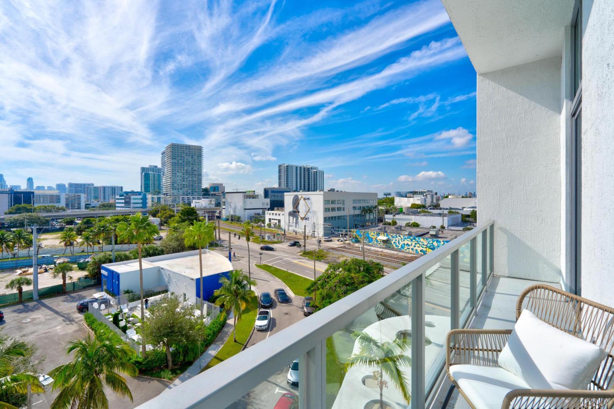 3900-504mq Design District, 1 Bedroom & 1 Bathroom Apartment *